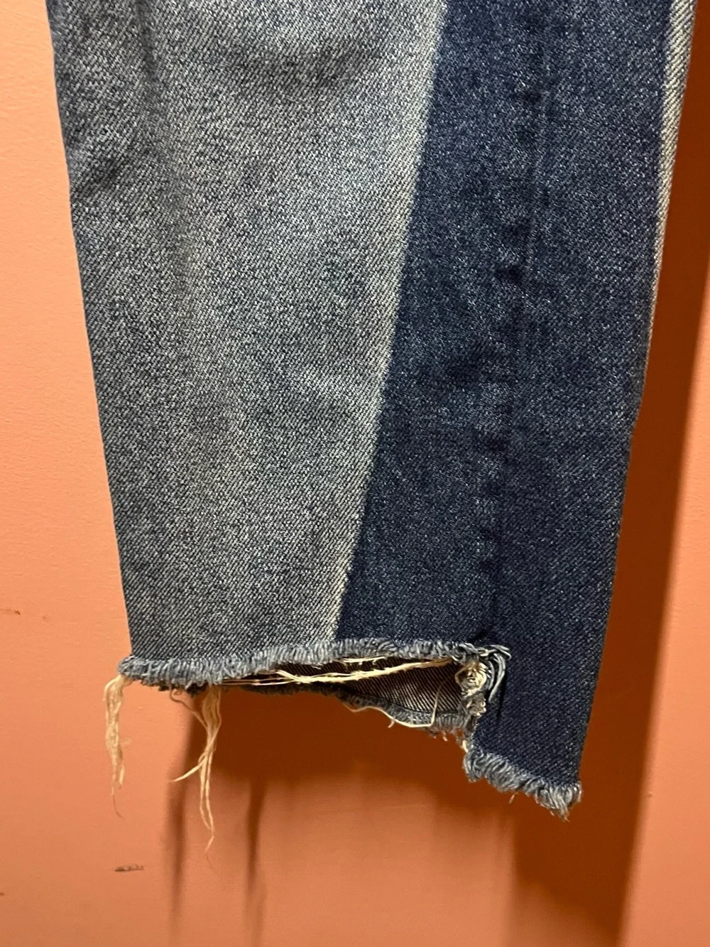 Hidden Jean denim two tone ankle crop jeans size 29